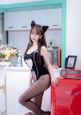 国产白丝精品91爽爽久_完整版高清下载