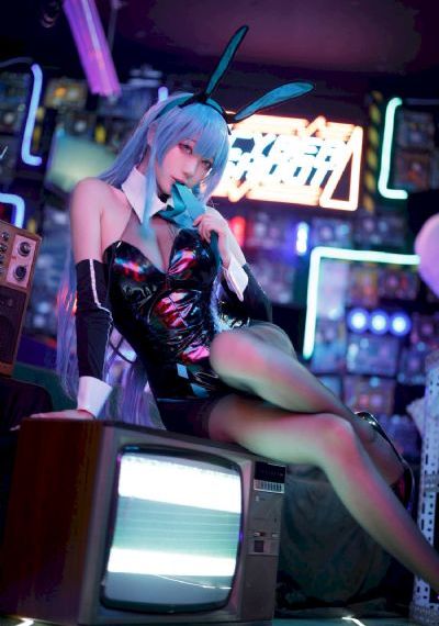 angelina全集在线_高清在线观看完整版