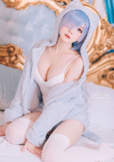 欧美人妖在线系列_720全集免费播放