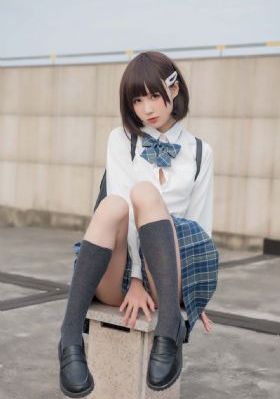 16清纯校花自慰呻吟流白浆软件_字幕高清版在线观看