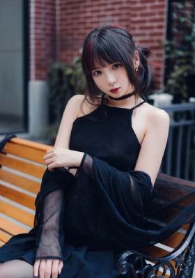 国产精品走光露出奶头一区_BD韩语在线视频播放