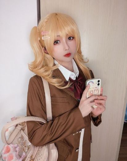 在线波多野结衣二区_1080P高清视频观看